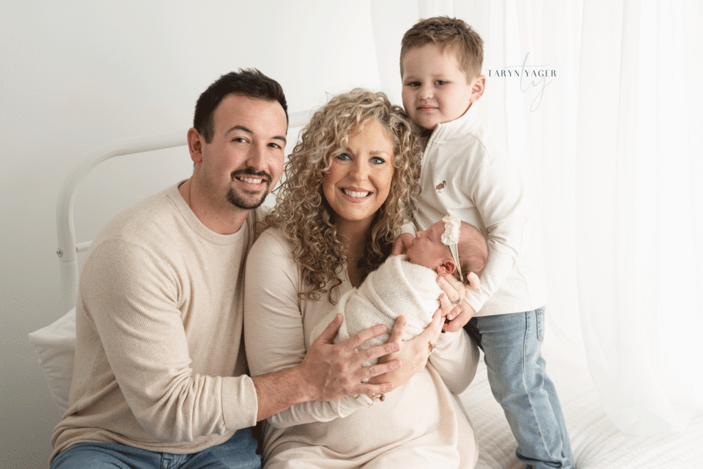 lifestyle baby photographer, studio newborn photography Knoxville, baby photoshoot