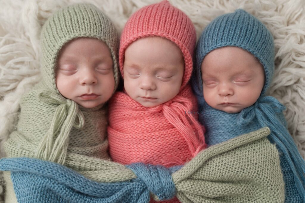 best Knoxville newborn photographer, newborn portrait studio, newborn photography near me Knoxville